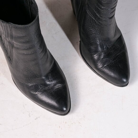 Frye Remy Chelsea Ankle Boots - 8 - Picture 5 of 7